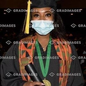 Meet your Posher, Leatha